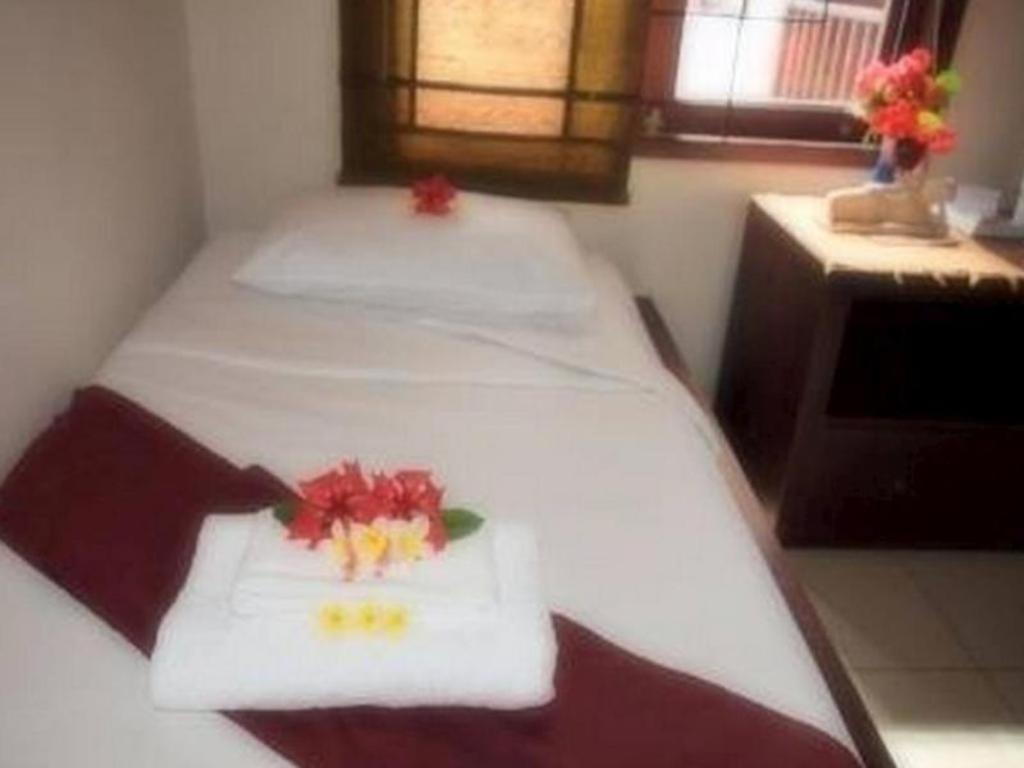 Al-Isha Dharamshala Hotel Кута Екстериор снимка