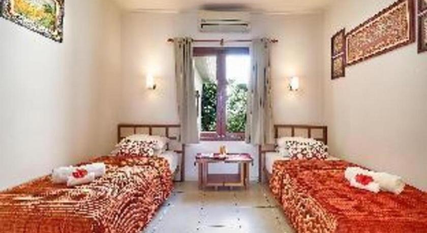 Al-Isha Dharamshala Hotel Кута Екстериор снимка