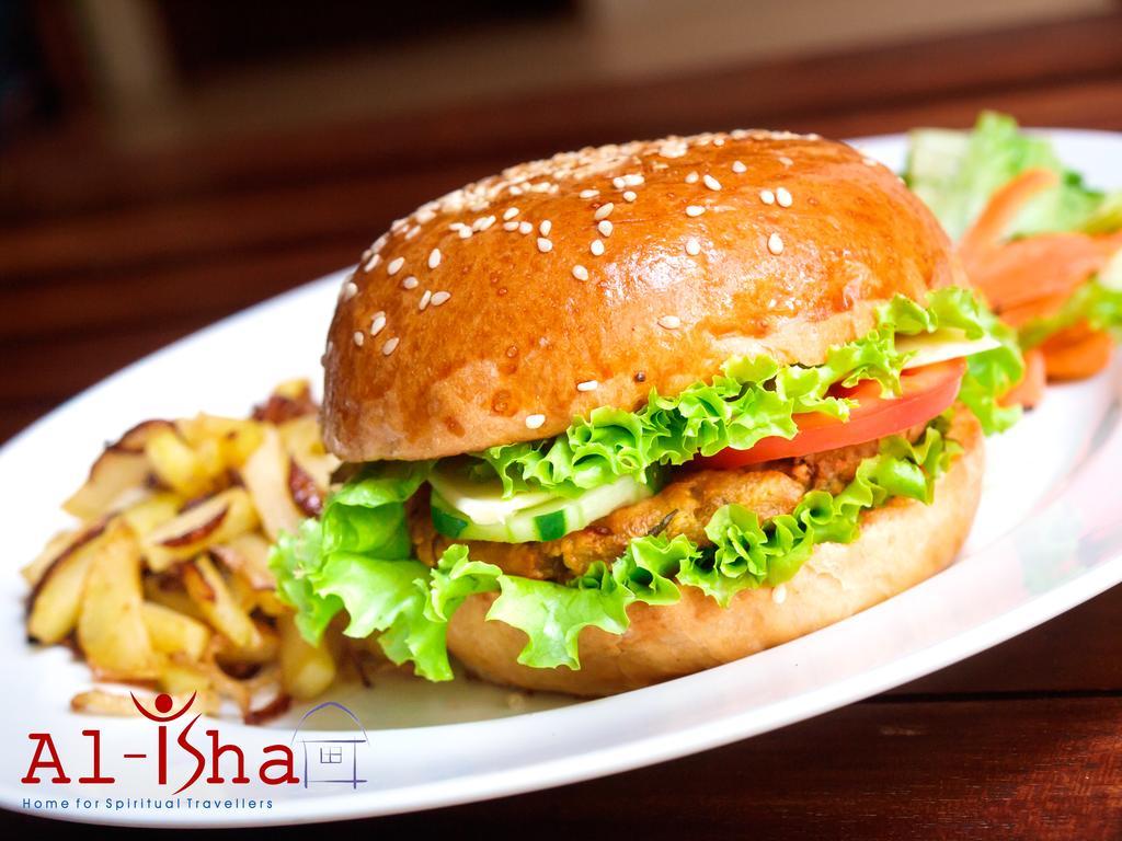 Al-Isha Dharamshala Hotel Кута Екстериор снимка